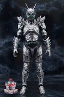 S.H. Figuarts Kamen Rider Shadowmoon 03