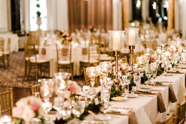 A classic formal winter wedding at the Hotel Monaco and The Belvedere in Baltimore, Maryland Photographed by Heather Ryan Photography