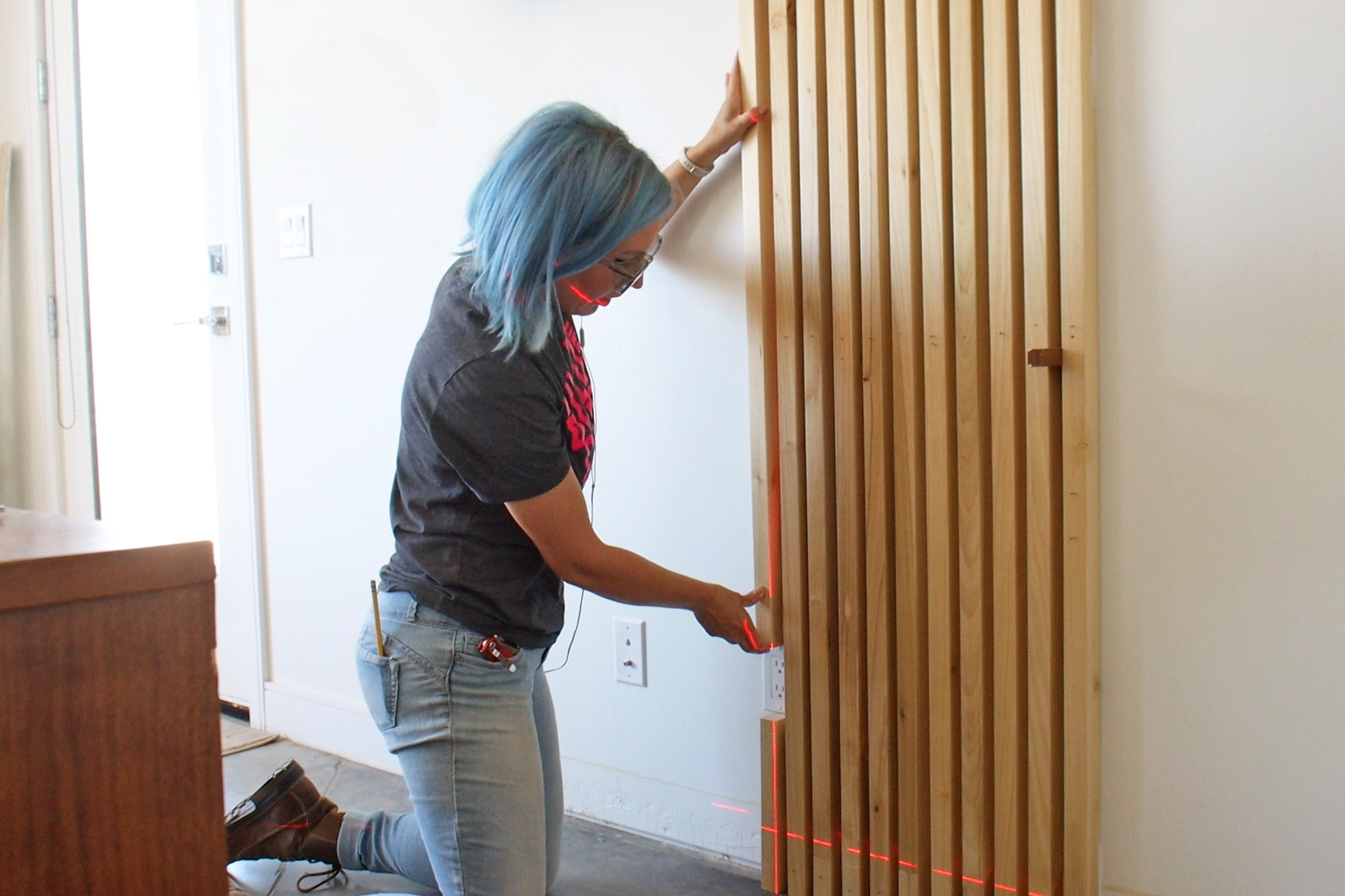 Installing Inexpensive Decorative Wall Paneling