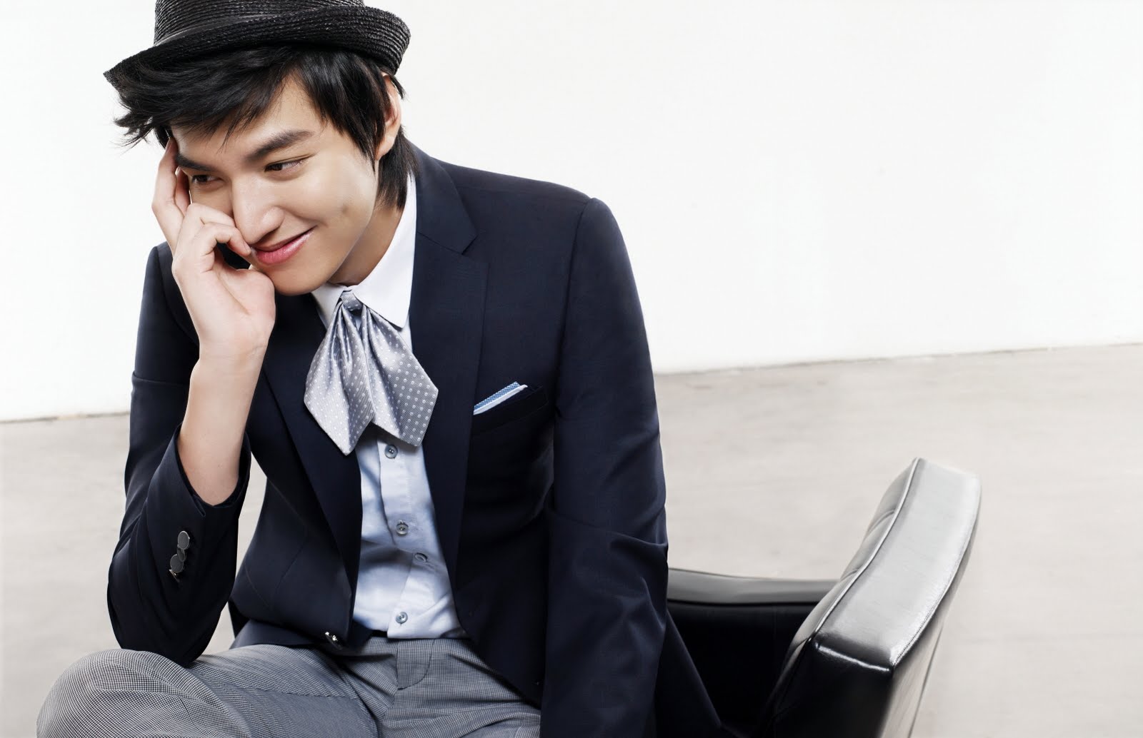 Lee Min Ho - Wallpaper Gallery