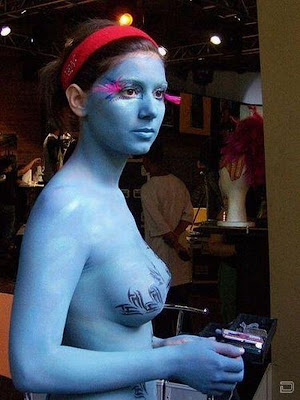 girls bodypaint