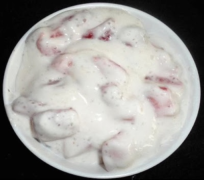 Strawberry raita ready to serve