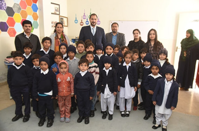 Emirates supports local charity in Islamabad as part of its 25th anniversary celebrations