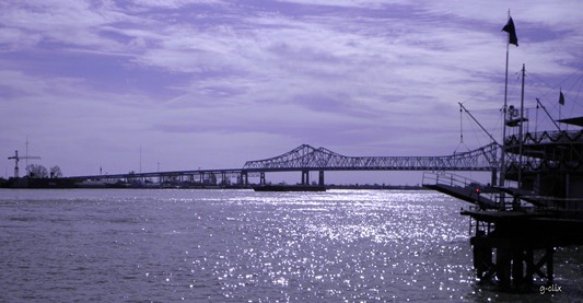PC280104