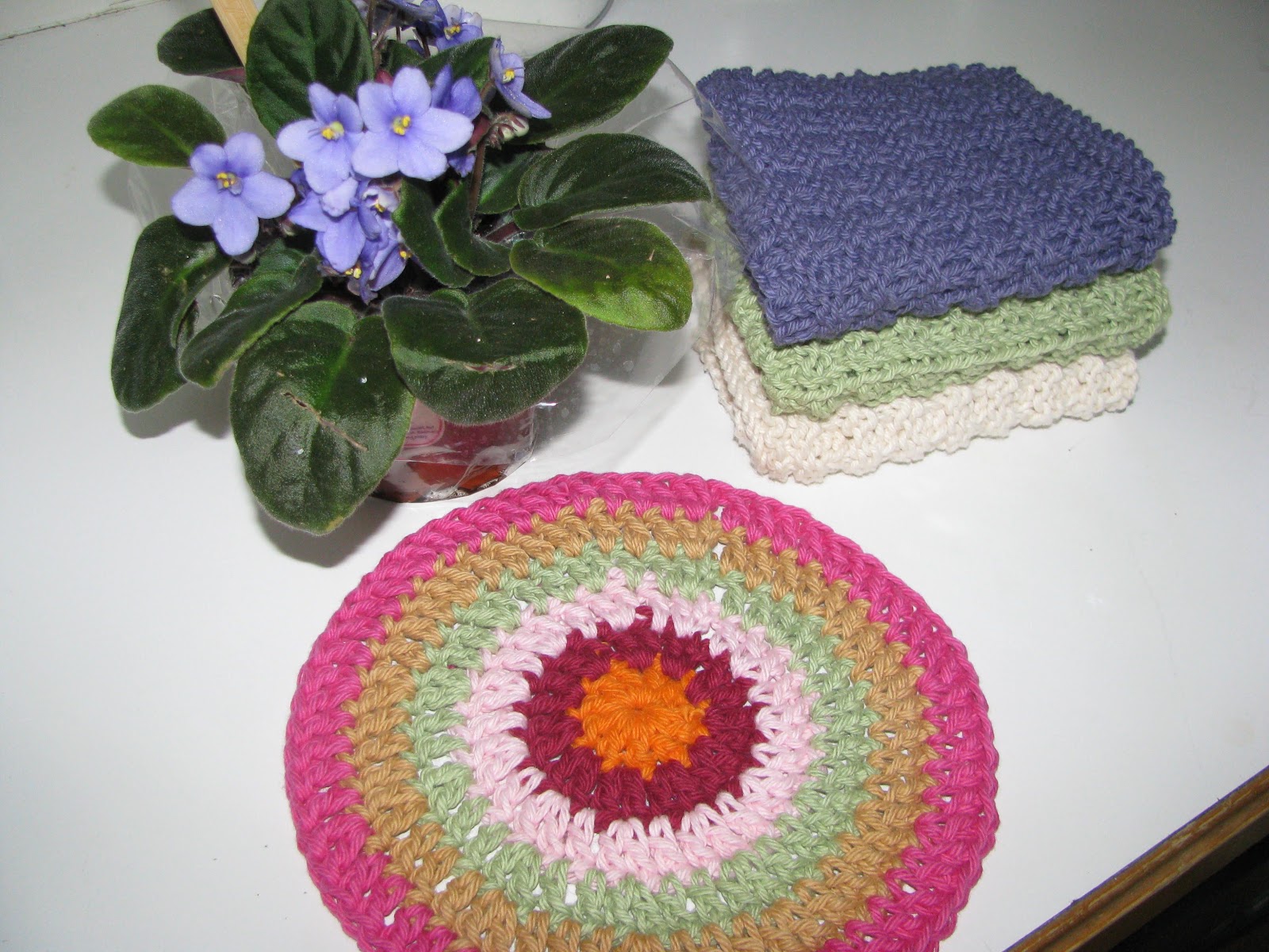 Download Crochet Round Pillow - Crochet For Beginners