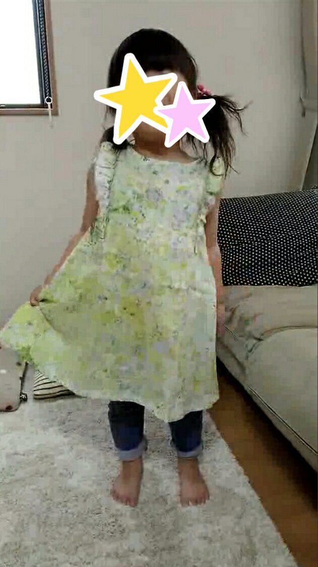 Naniiroの無料型紙 子供服フリルワンピース サイズ100 ハンドメイド洋裁ブログ Yanのてづくり手帖 簡単大人服 子供服 小物の無料型紙 と作り方