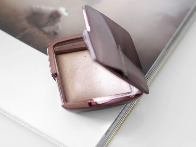 hourglass pudr ambient lighting powder dim light recenze