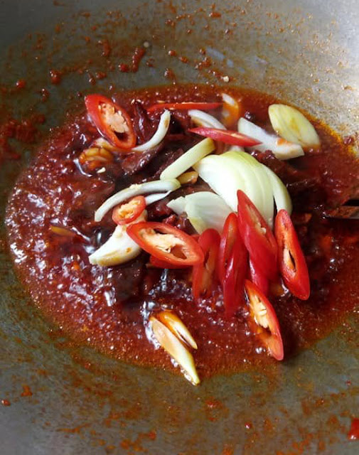 Resepi Daging Masak Merah Ala Thai. Pasti Sedap!