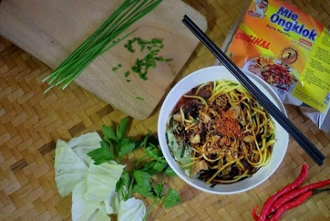 Mie Ongklok Instan : Inovasi Kuliner Tradisional di Era Milenial