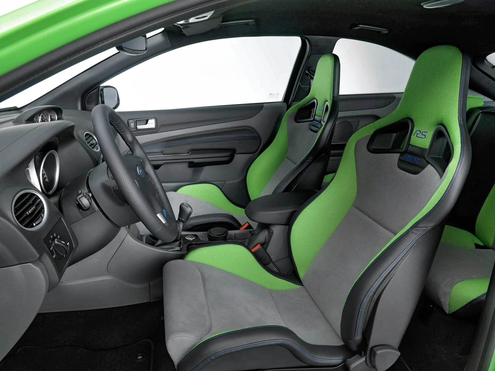 Ford Focus RS 2009 -,interior
