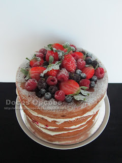 Naked Cake frutos vermelhos bragança