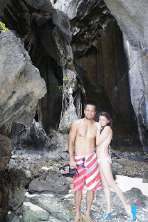 Angelica Panganiban and Derek Ramsay hot photo in Palawan