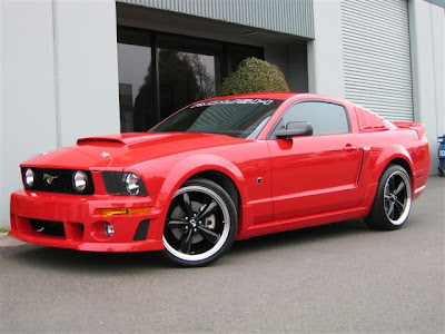 2011 ROUSH Sport Mustang walpaper Roush welcome to enter the engine for the