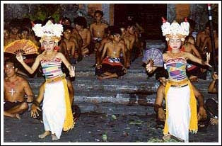  Tari  Sanghyang Bali Budaya