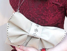 DIY bow clutch