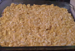 Pumpkin flavored macaroni & cheese, Pumpkin mac & cheese, pumpkin recipes, ways to spice up macaroni & cheese, great recipe for kids,