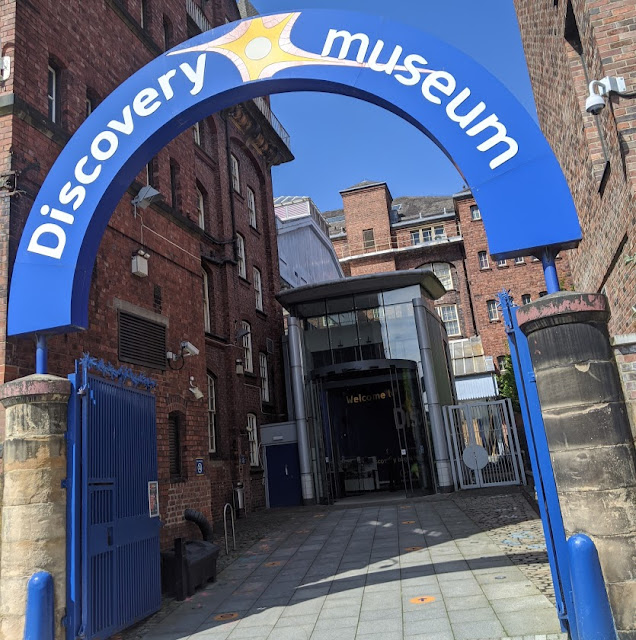 10 Free Days Out Near a Metro Station  - Discovery Museum