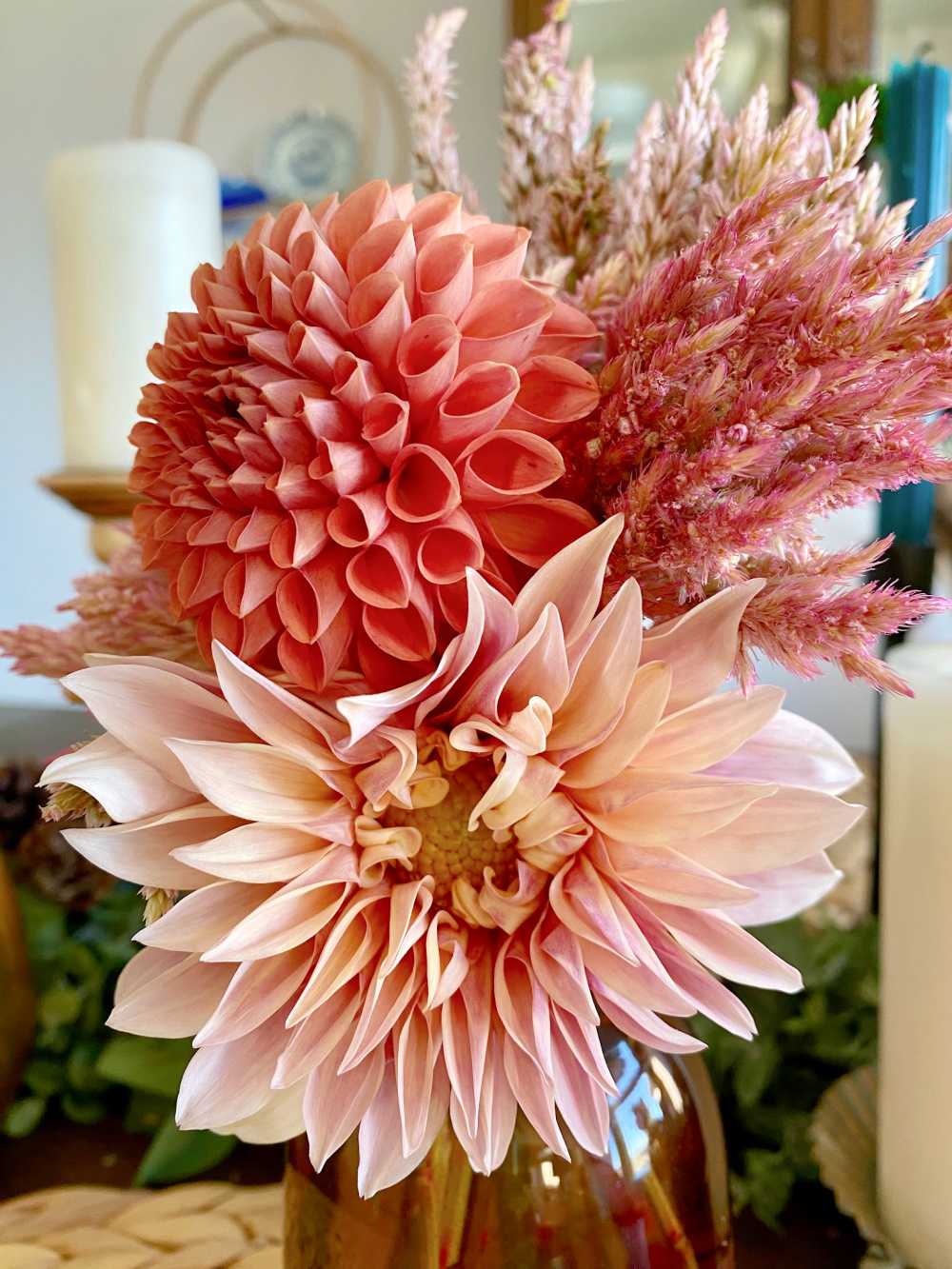 dahlia-sunnydell-bouquet-thanksgiving-tablescape