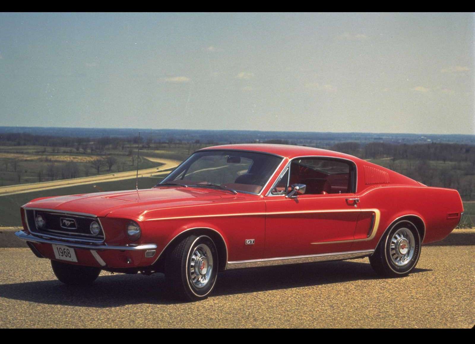 Coche antiguo Ford Mustang GT de 1968 ~ Fondos de coches