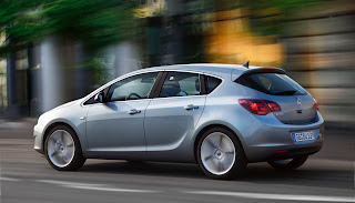 Opel Astra Pictures