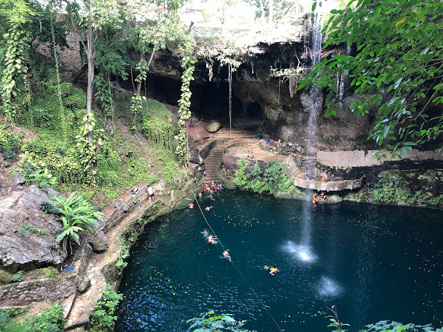 Cenote Zaci Valladoid Mexico