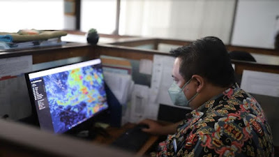 Bandung Masih Diguyur Hujan, BMKG Imbau Warga Waspada Bencana Hidrometeorologi 