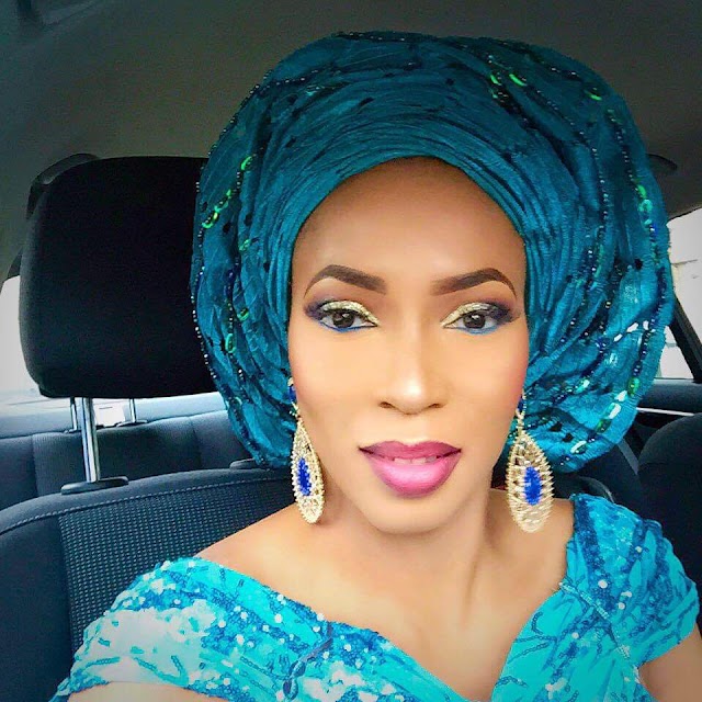 LONDON STYLISH LADY, TEE LASH & HER LOVELY FASHION STYLE