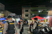 Tim URC Polres Lhokseumawe Patroli Malam Hari di Pusat Perbelanjaan Menjelang Lebaran