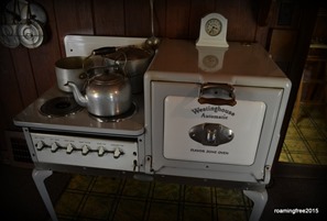 Love the old oven!