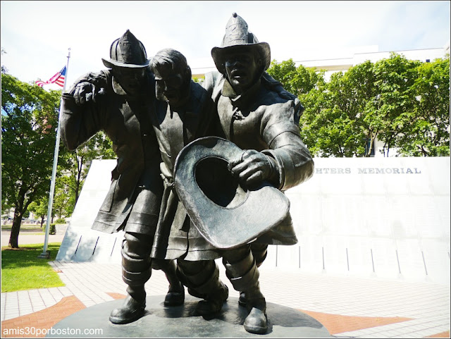 Fallen Firefighters Memorial en el Empire State Plaza de Albany