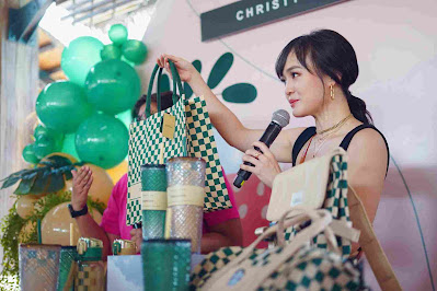 Starbucks Introduced Brand-New STARBUCKS REFRESHERS For This Summer And Merchandise Collaboration With Christy Ng