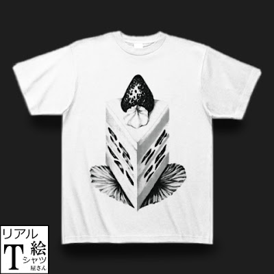 イラストTシャツ　リアルイラストTシャツ　ケーキのイラストTシャツ