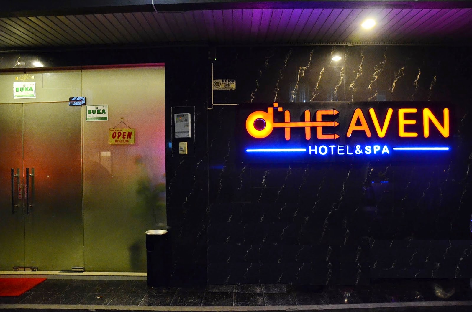 D'Heaven Hotel And Spa  Jakarta100bars Nightlife Reviews 