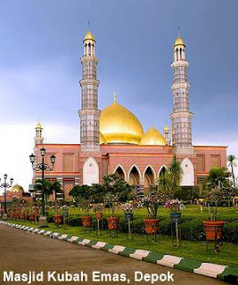Masjid Kubah Emas / Dian Al Mahri, Depok