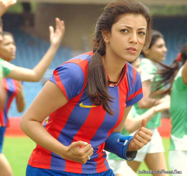 kajal aggarwal stills in jersey