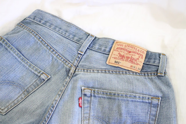 brick vintage review, brick vintage etsy, brick vintage review blog, brick vintage shop, brick vintage levi jeans, brick vintage burberry