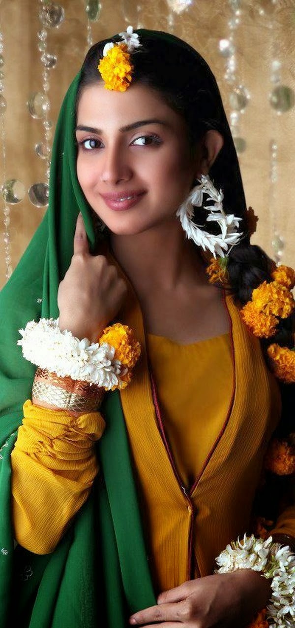 Soniya Hussain HD Wallpapers Free Download