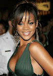  Rihanna Makeup 