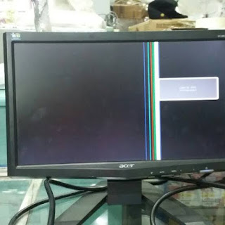 Ciri panel lcd rusak