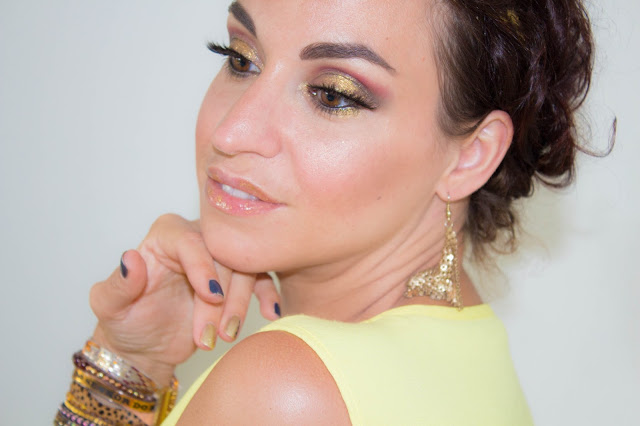 maquillage-makeup-dore-gold-gris-fauxcils-tuto-hudabeauty-urbandecay