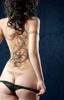 Dragon art tattoo design on sexy girl's backbody