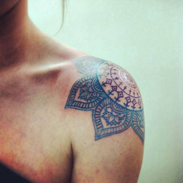 Tatuagens de Mandala - 45 ideias femininas