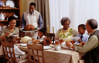 thanksgiving family dinner wallpaper