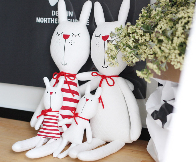 Tilda bunny rabbits, Stuffed animal rabbit, Bunnies family, Tilda toys. Семья кроликов-куклы тильда