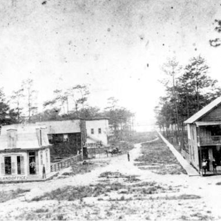 1890 image of buildings in Winter Haven, Florida