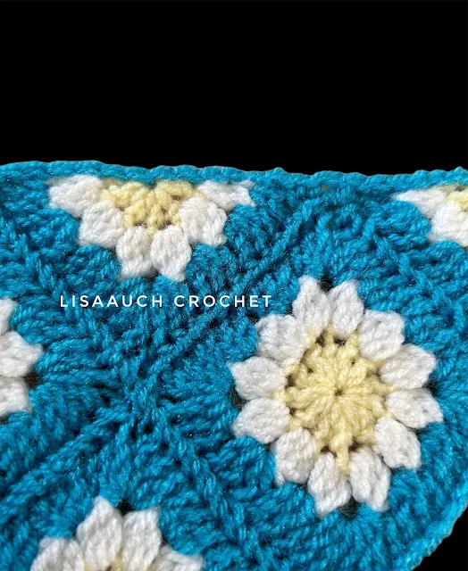 Granny Square Bandana layout, Crochet Head Scarf, Granny Daisy Sqaure Square Bandana, Crochet Bandana free pattern