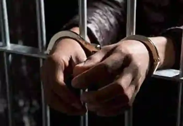 Top-Headlines, Mangalore, Mangalore-News, Kerala, Kerala-News, Arrested, Passenger, Police FIR, Bus, Trafic, Man Arrested for Stealing Purse from Bus Passenger