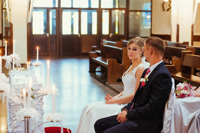 fotografia ślubna Bukowno, fotograf ślubny małopolska, fotograf ślubny śląsk, fotografia ślubna Dąbrowa Górnicza, sala weselna, sala na ślub, am films, fotograf na ślub, szukam fotografa na ślub Bukowno; szukam fotografa na ślub Olkusz; szukam fotografa na ślub Jaworzno; szukam fotografa na ślub Dąbrowa Górnicza; szukam fotografa na ślub Sosnowiec; szukam fotografa na ślub 2018; szukam fotografa na ślub 2019, szukam fotografa na ślub 2020, tani fotograf na ślub Bukowno; szukam fotografa na ślub Bukowno; tani fotograf na ślub Bukowno; tani fotograf na ślub Jaworzno; tani fotograf na ślub Dąbrowa Górnicza;plener ślubny, plenerowe sesje zdjęciowe, zdjęcia w kościele, fotograf na wesele, fotografia ślubna 2018, fotografia ślubna 2019, fotografia ślubna 2020, przygotowania panny młodej, ślub kościelny, biorę ślub, ślub 2018, ślub 2017 śląsk, fotograf na śluby 2018, fotografia okolicznosciowa; fotograf na ślub; fotografia ślubna; fotograf dziecięcy; fotografia noworodkowa; fotografia rodzinna; zdjęcia rodzinne; fotograf Olkusz; fotograf Bukowno; fotografia dziecięca Bukowno; fotografia dziecięca Olkusz; fotografia dziecięca Dąbrowa Górnicza