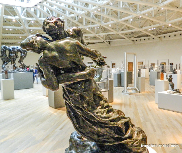 "A Valsa" de Camille Claudel no Museu Soumaya da Cidade do México