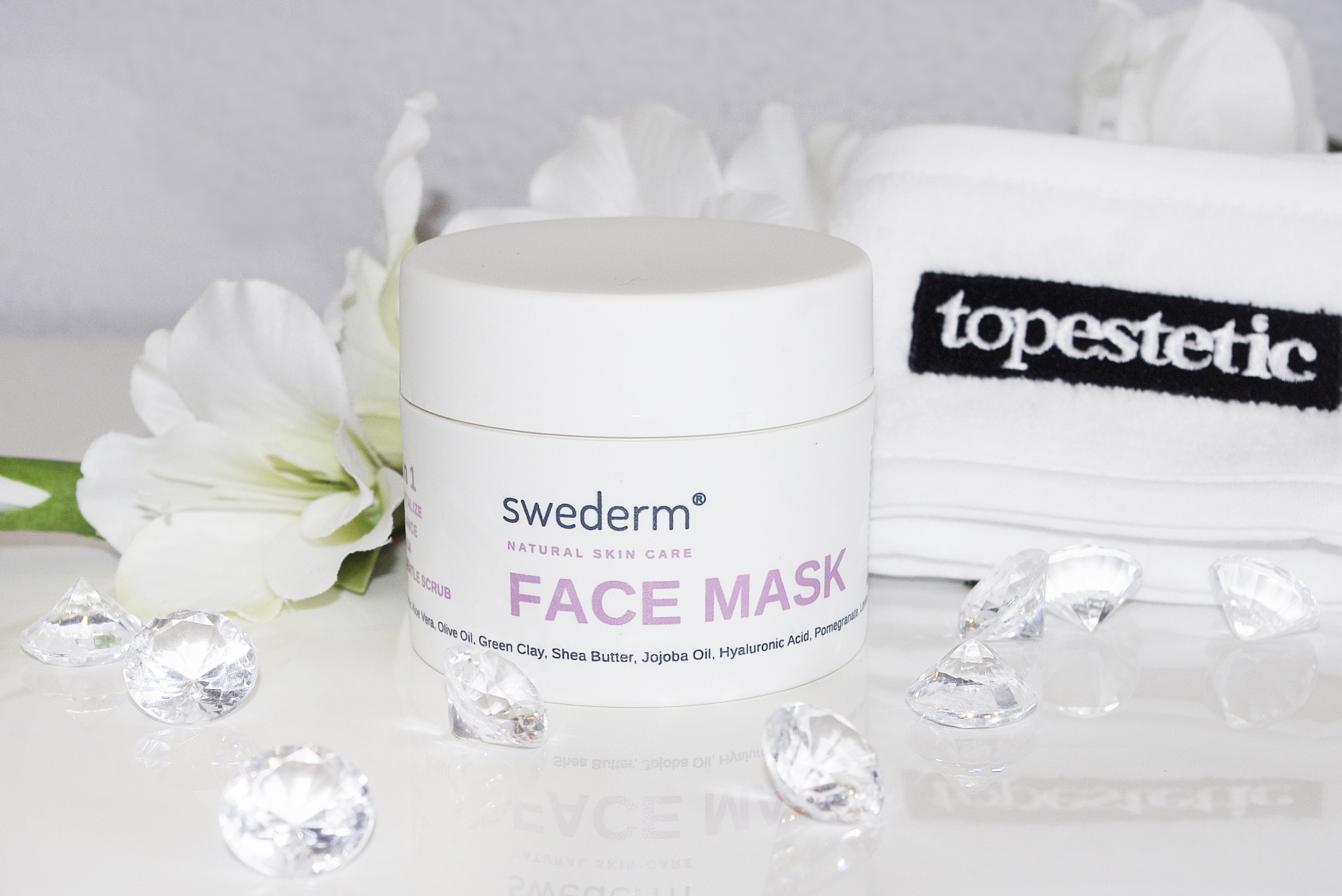 Swederm Face Mask 4w1 - odżywienie, równowaga, oczyszczenie i delikatny peeling